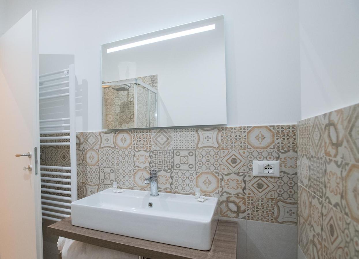 Le Stanze Dell'Emiro Bed & Breakfast Palermo Dış mekan fotoğraf